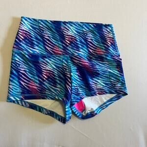 Peachy Athletics Extra Peachy Fit booty shorts  Zebra Chill M